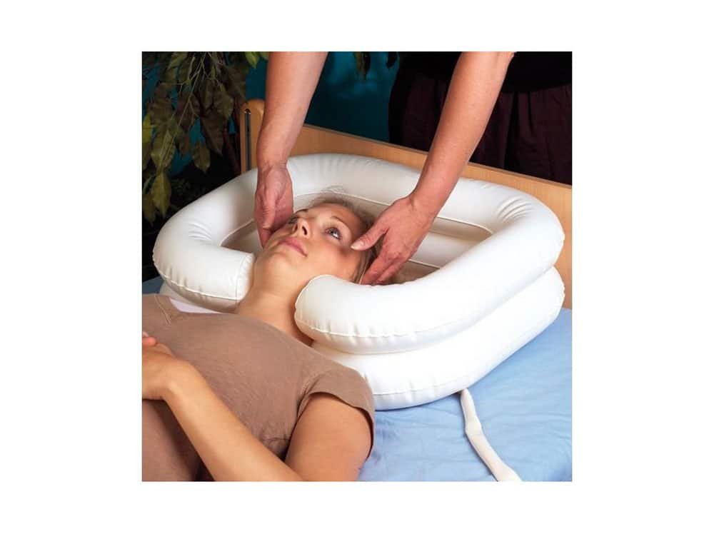 Bac à shampoing gonflable pour les personnes alitées